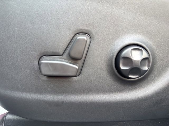 Used 2021 Jeep Cherokee Limited image 15