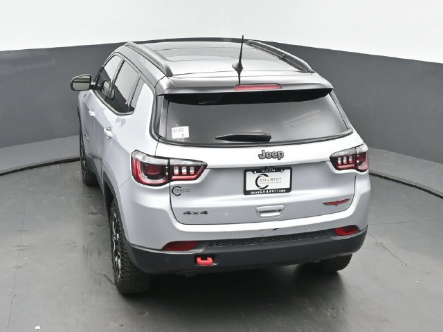 Used 2024 Jeep Compass Trailhawk w/ Sun and Sound Group AWD/4WD image 42