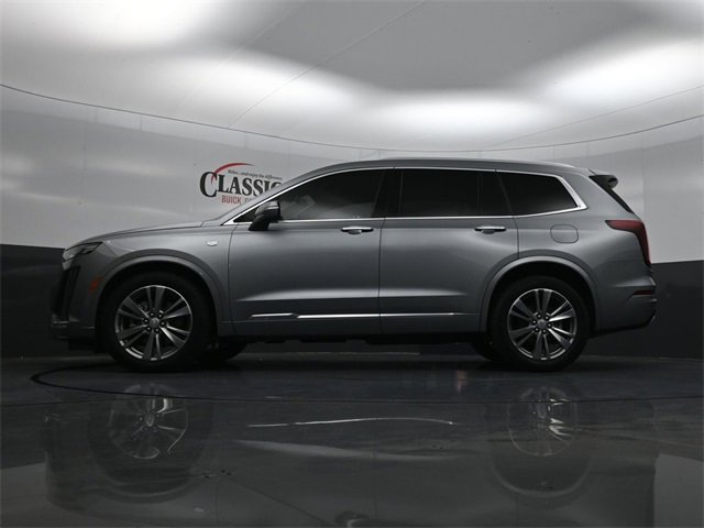 Used 2025 Cadillac XT6 Premium Luxury image 26