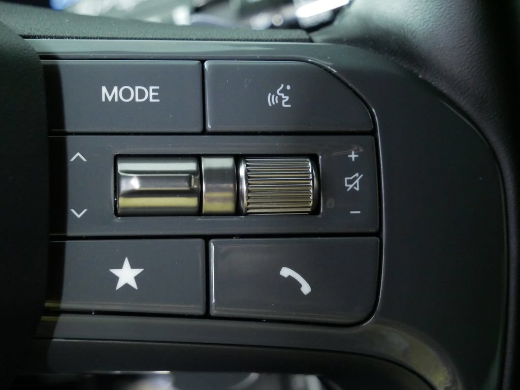 Used 2024 Kia EV9 Land AWD/4WD image 29