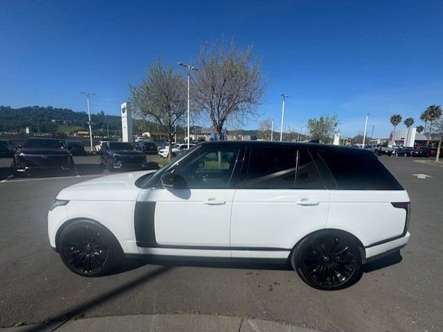 Used 2019 Land Rover Range Rover Supercharged image 5