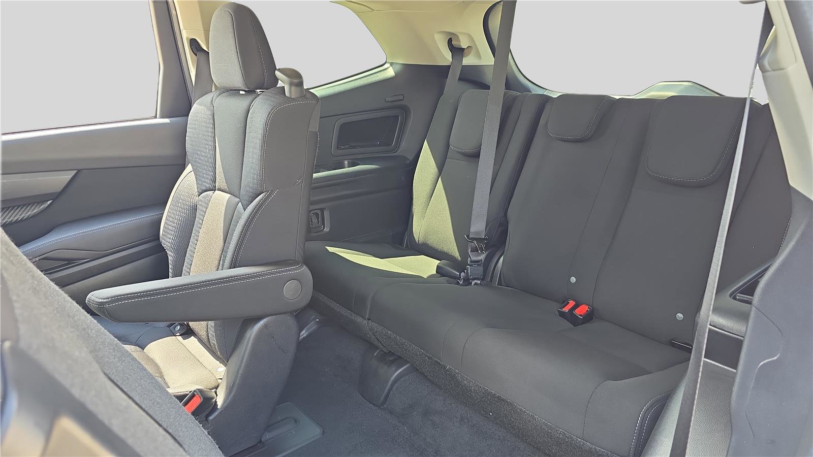 Used 2025 Subaru Ascent Premium AWD/4WD image 19