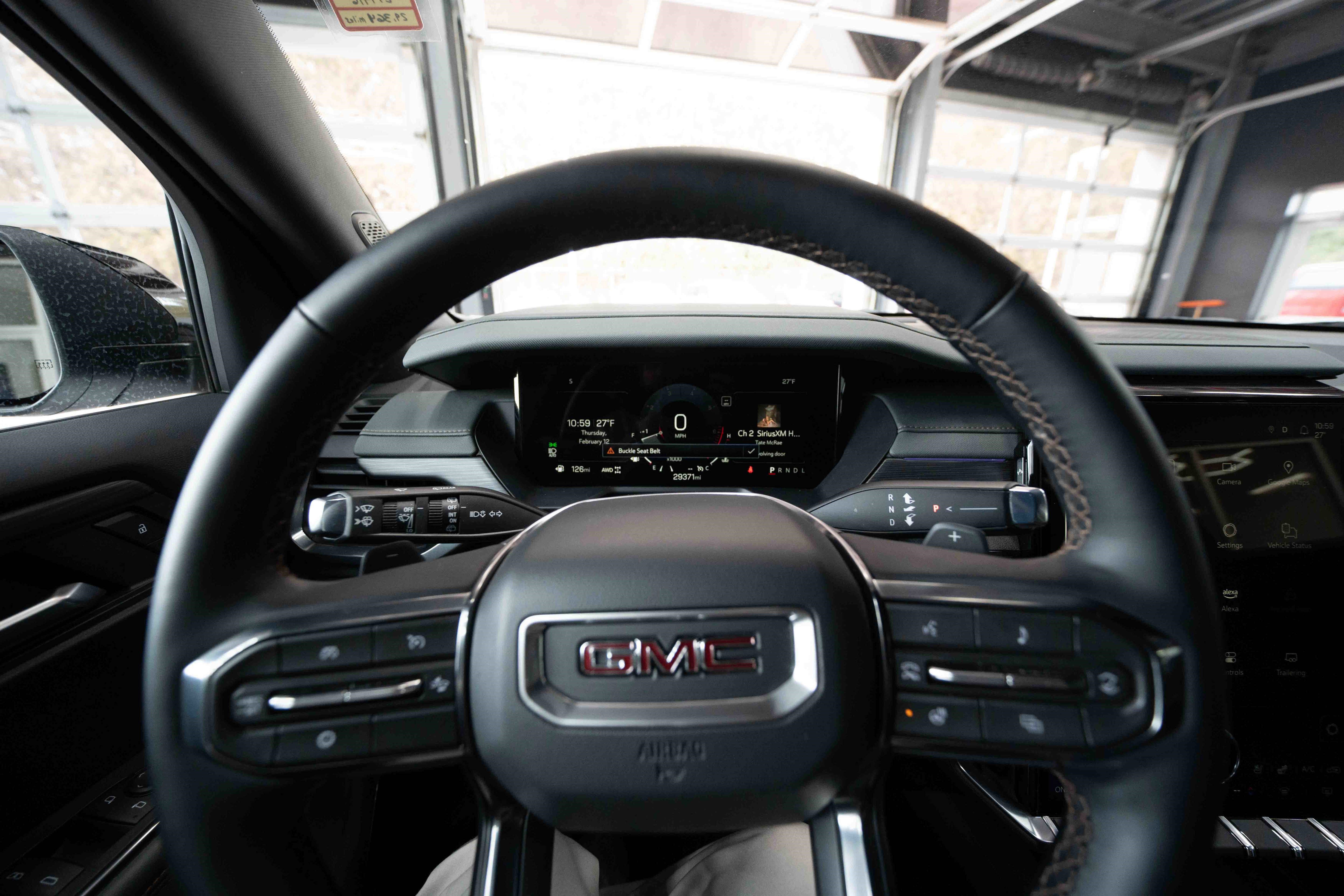 Used 2024 GMC Acadia AT4 w/ Luxury Package image 15