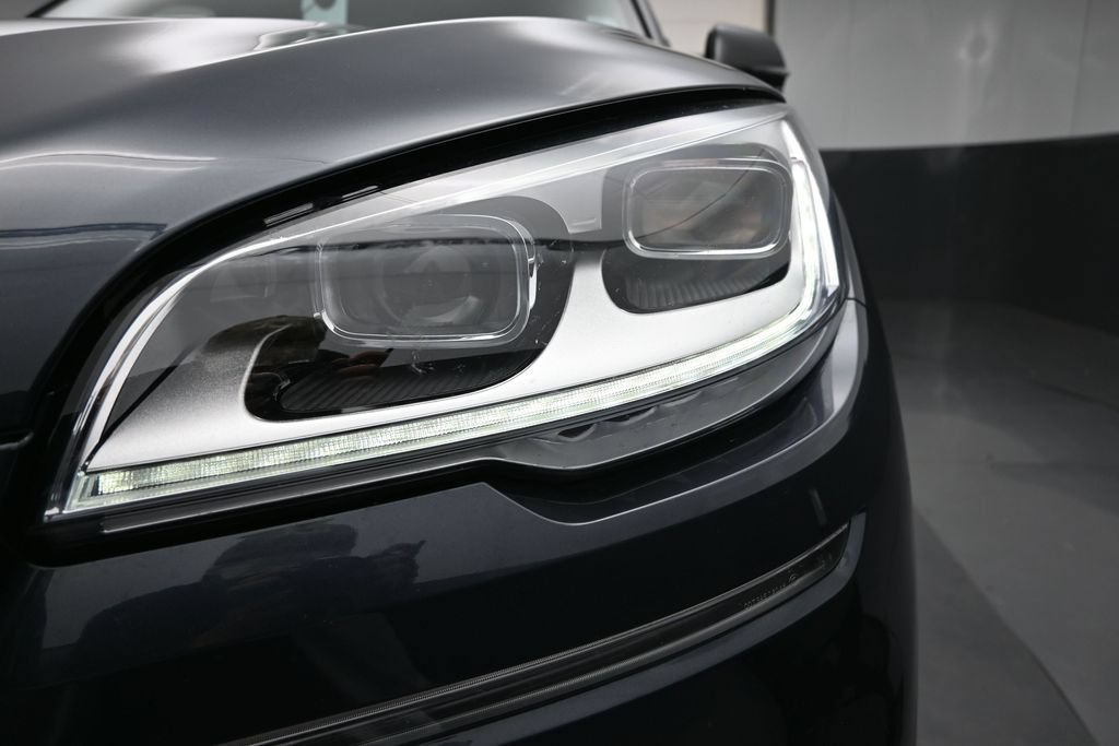 Used 2023 Lincoln Aviator Black Label Grand Touring AWD/4WD image 22