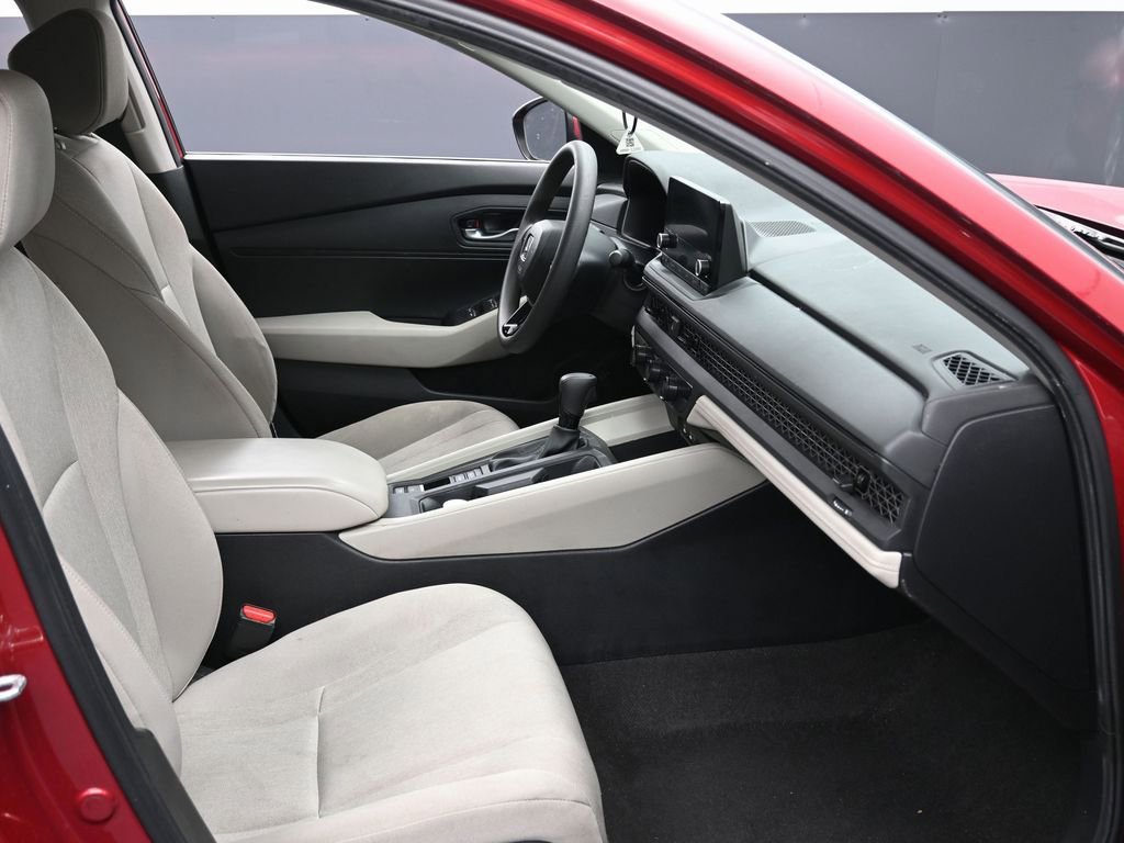 Used 2024 Honda Accord LX image 31