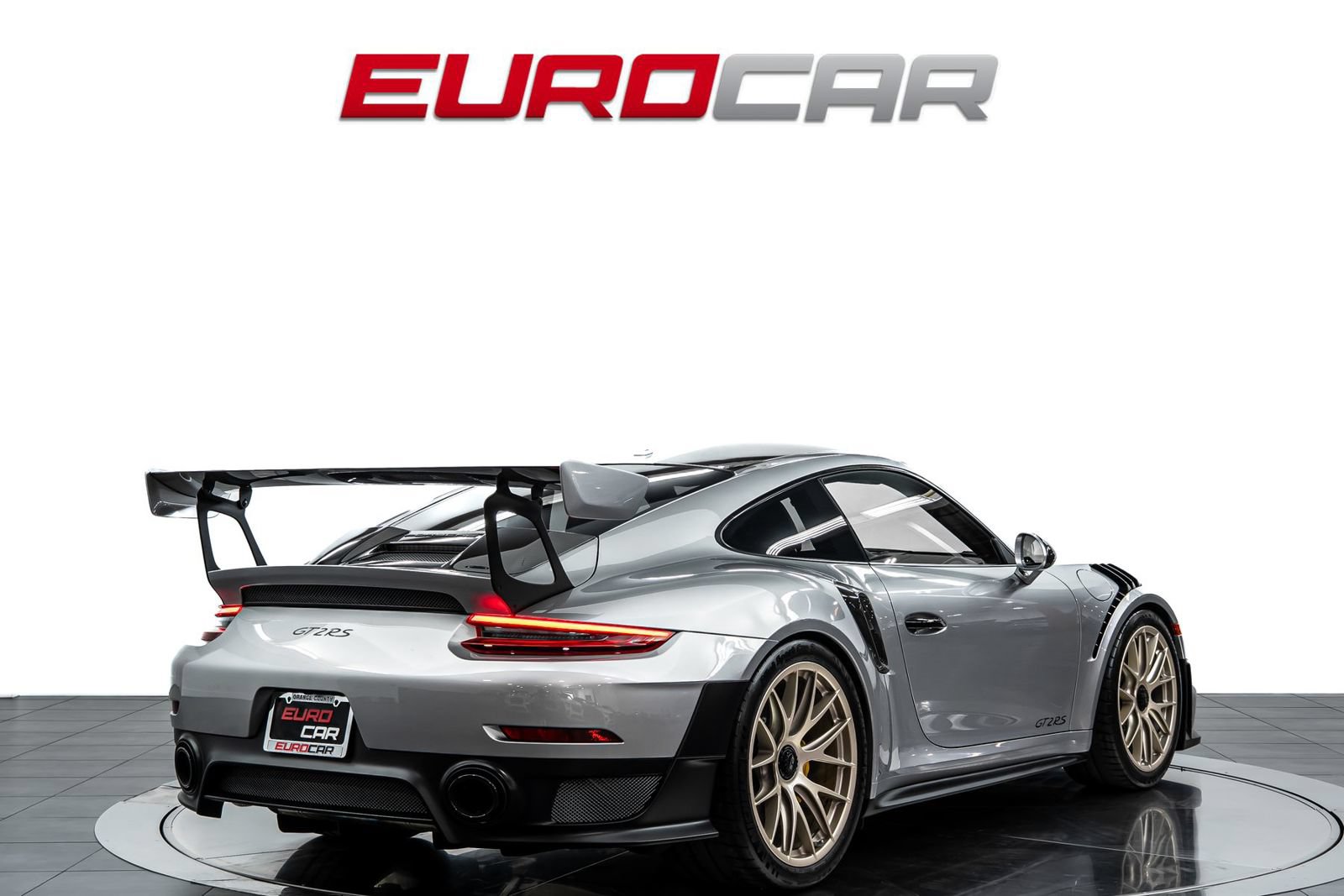 Used 2018 Porsche 911 GT2 RS RWD image 5