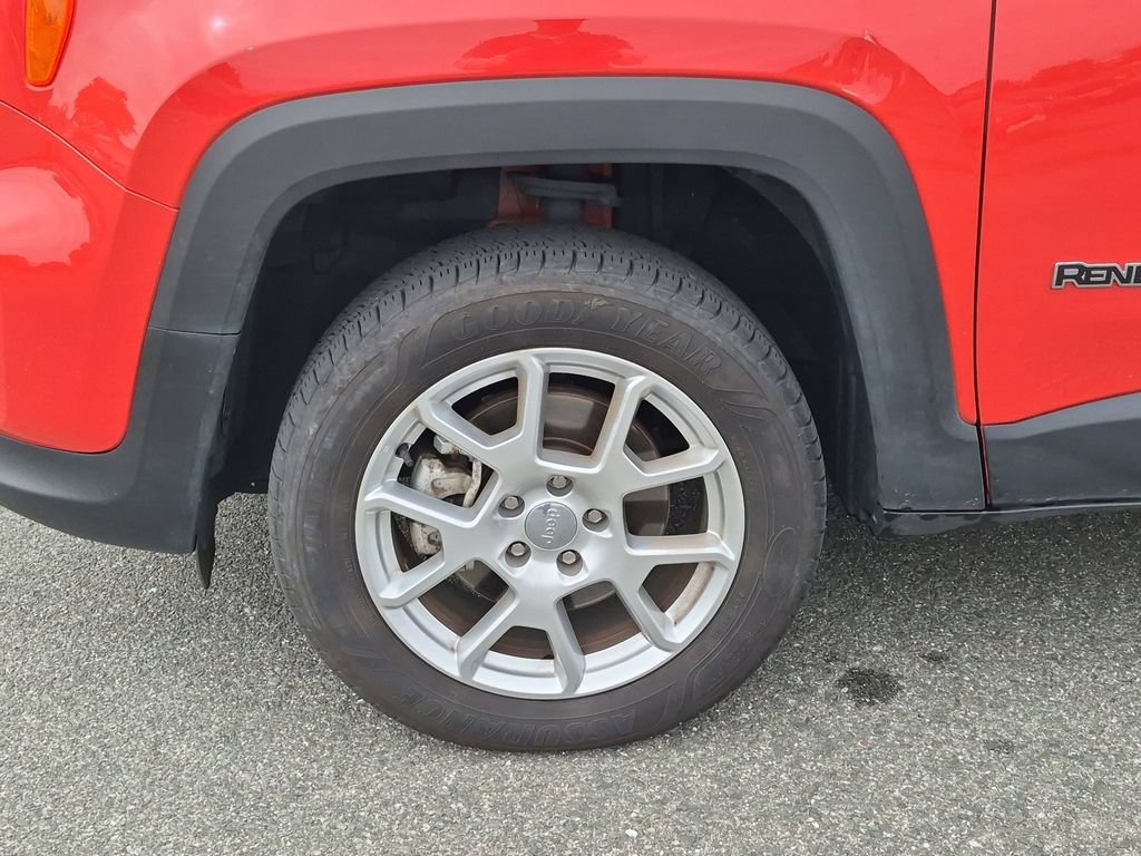 Used 2021 Jeep Renegade Latitude AWD/4WD image 20