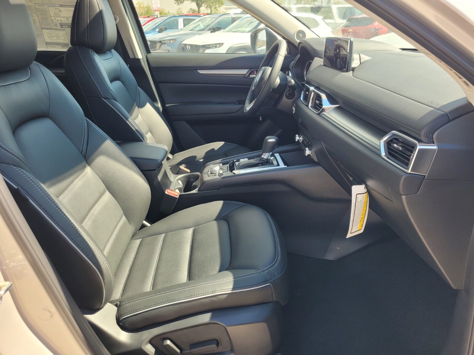 New 2025 MAZDA CX-5 AWD 2.5 S w/ Preferred Package image 16