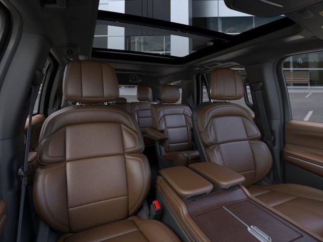 New 2026 Lincoln Navigator Reserve AWD/4WD image 10