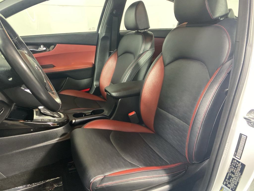 Used 2019 Kia Forte EX image 12