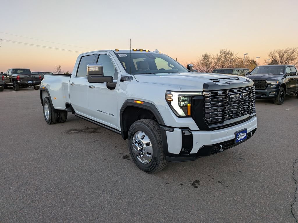 New 2026 GMC Sierra 3500 Denali Ultimate AWD/4WD image 5