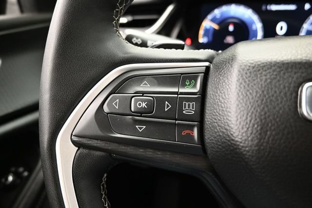 Used 2025 Jeep Grand Cherokee Altitude AWD/4WD image 26