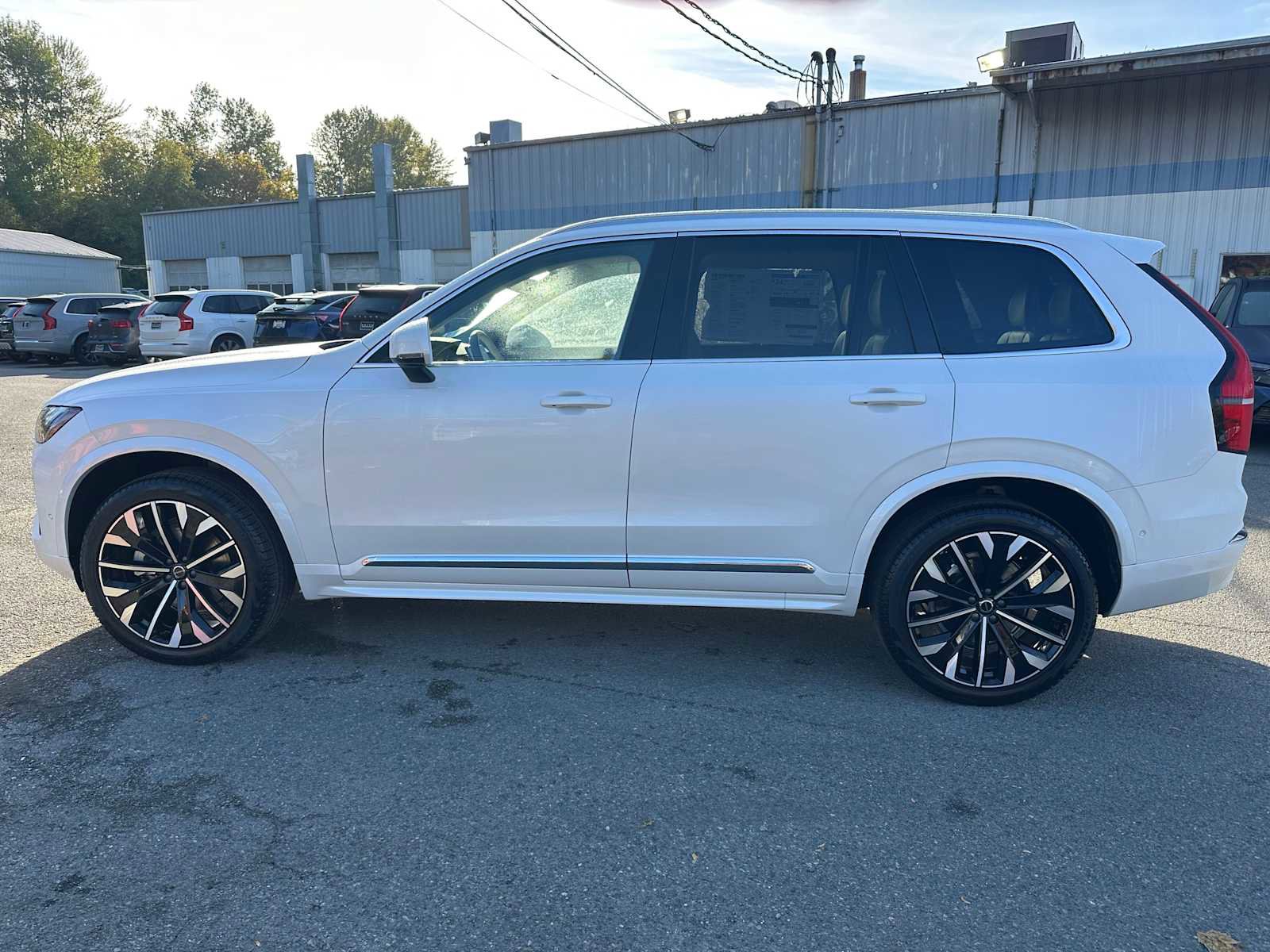 New 2026 Volvo XC90 B5 Ultra image 7