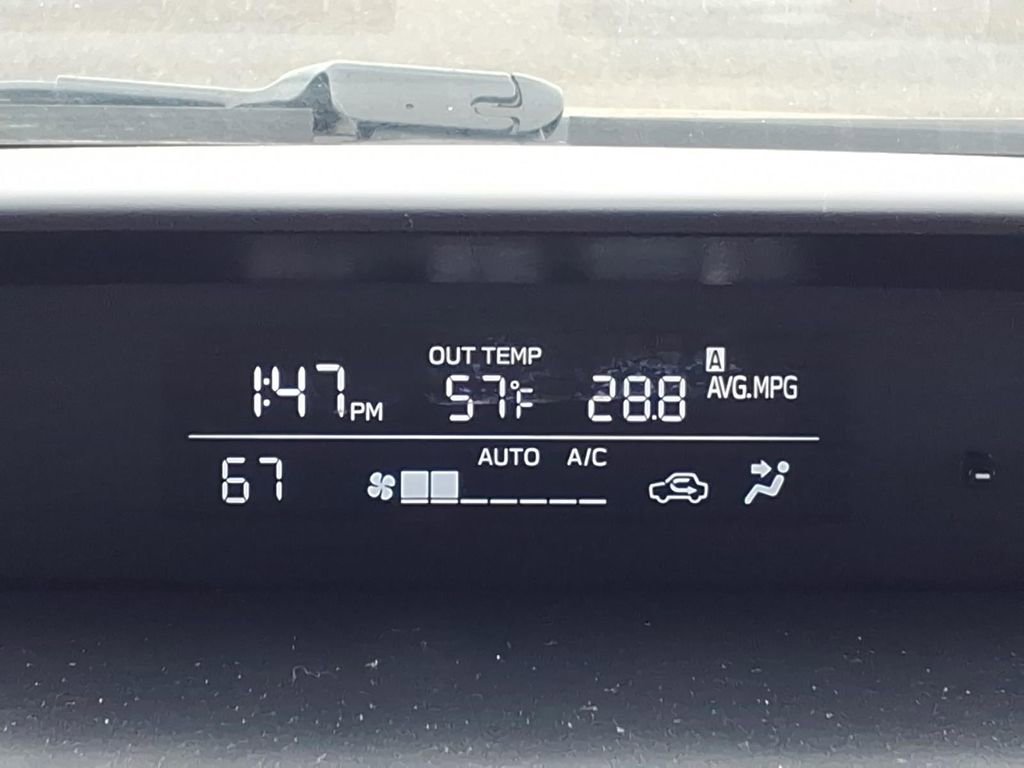 Certified 2023 Subaru Crosstrek 2.0i Premium AWD/4WD image 7