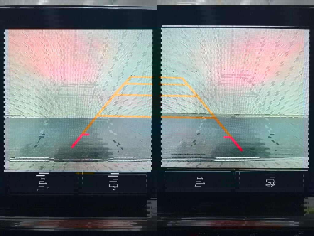 Used 2023 Chevrolet Silverado 1500 LT image 8