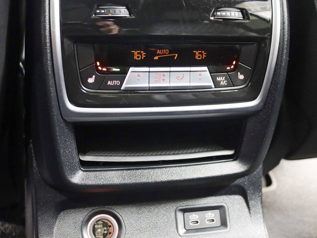 Used 2023 BMW X7 M60i w/ Executive Package image 29