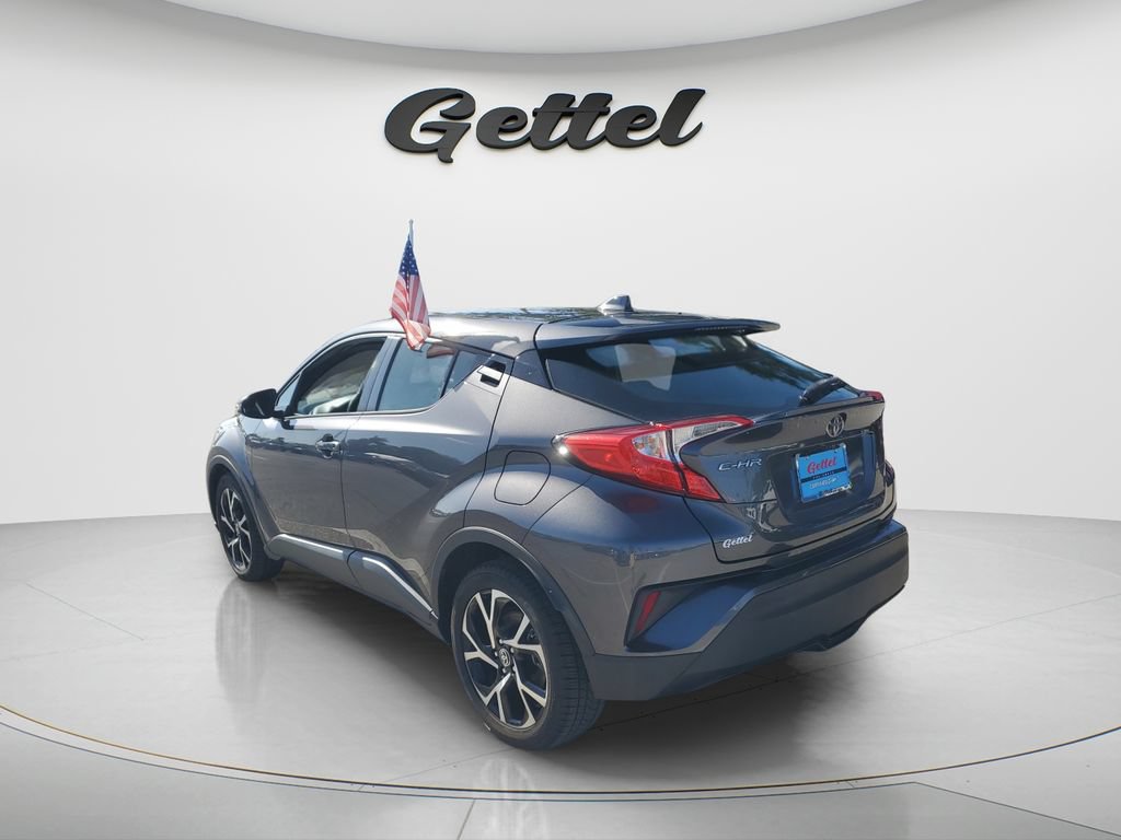 Used 2022 Toyota C-HR XLE FWD image 7