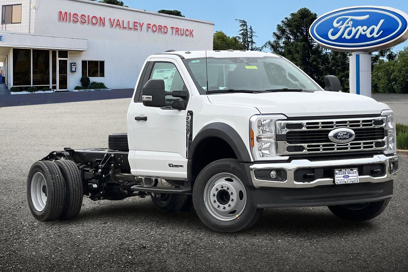 New 2026 Ford F550 2WD Regular Cab Super Duty video 2