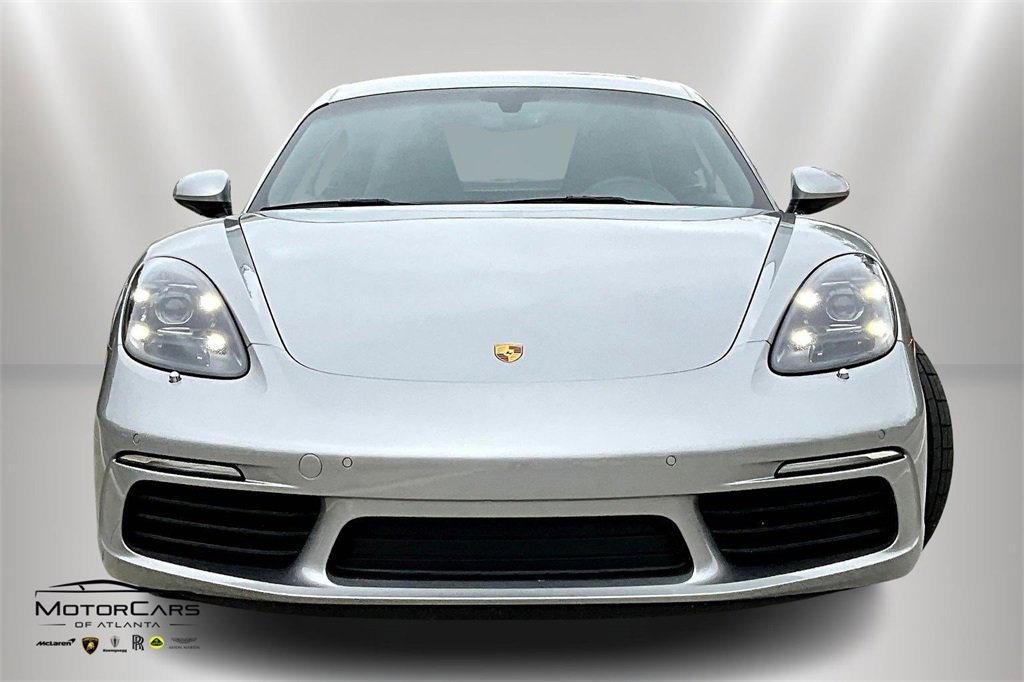 Used 2024 Porsche 718 Cayman image 3