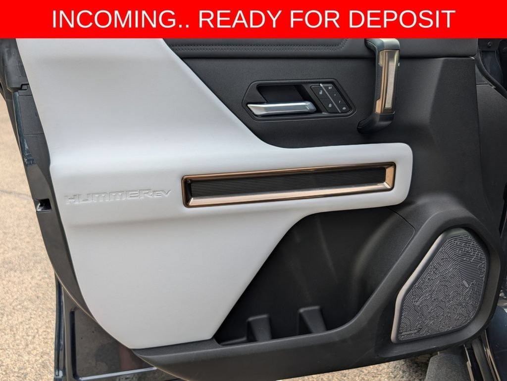 Used 2025 GMC Hummer EV 3X AWD/4WD image 34