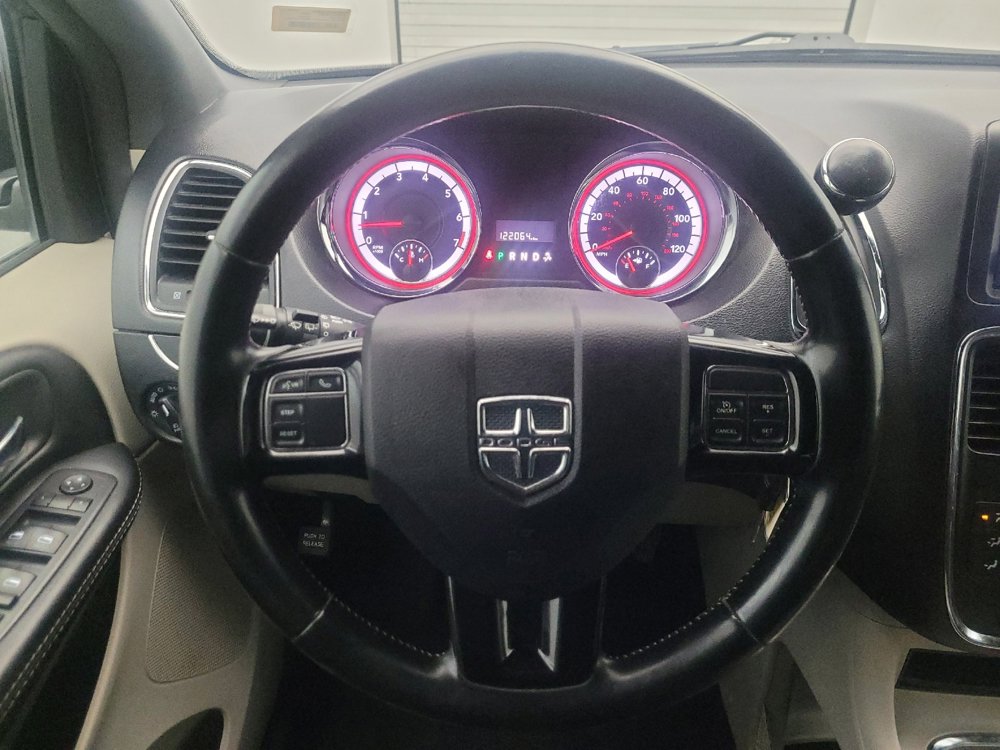 Used 2020 Dodge Grand Caravan SXT FWD image 22