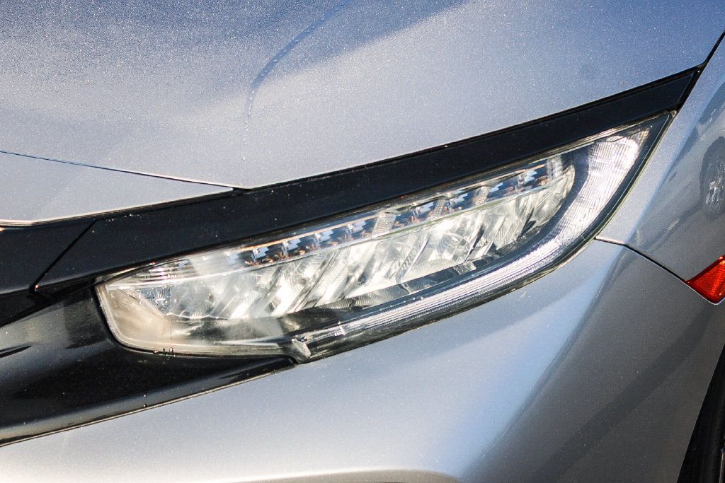 Used 2018 Honda Civic Sport Touring image 5