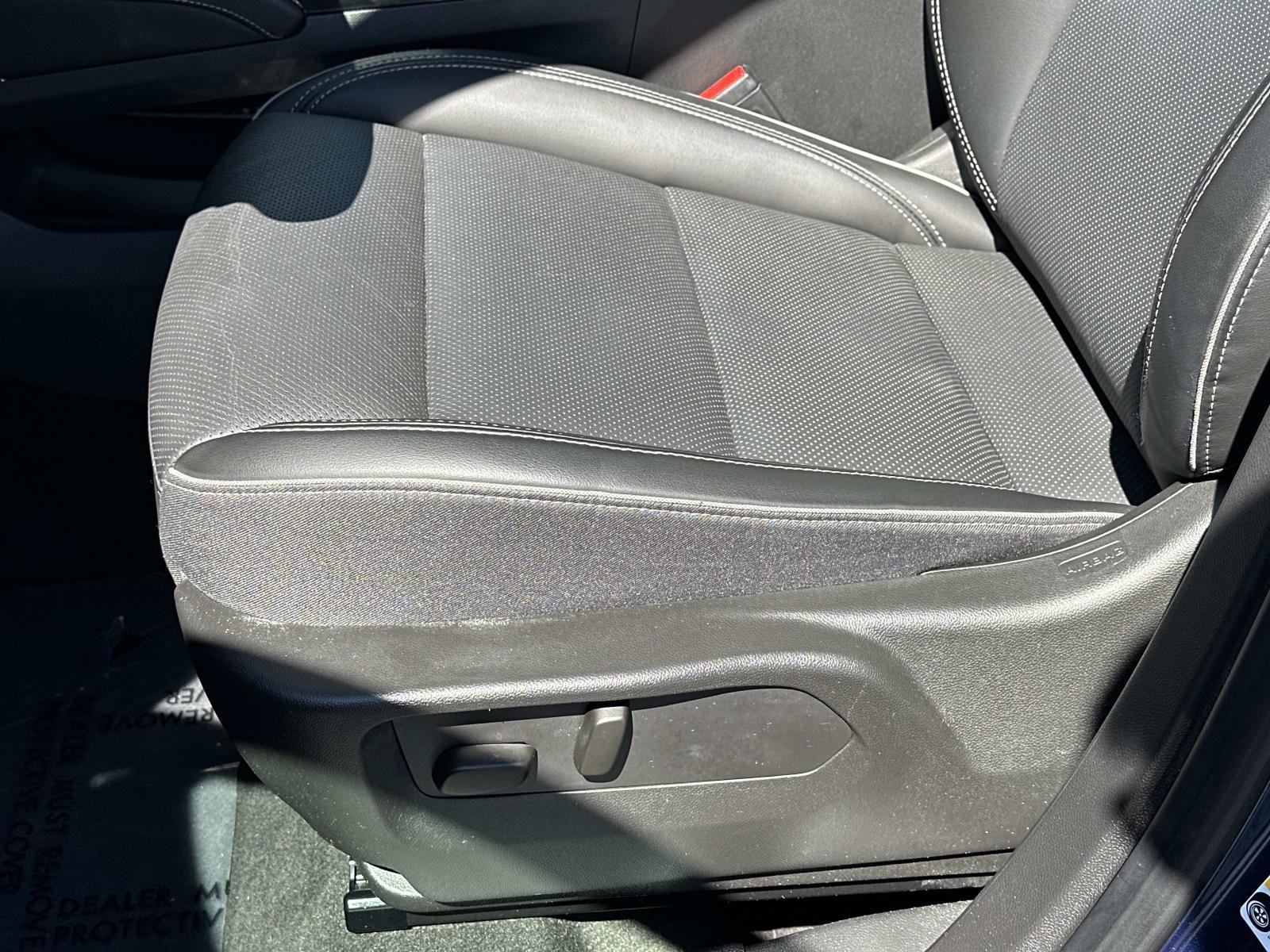 Certified 2023 Buick Envision Essence AWD/4WD image 16