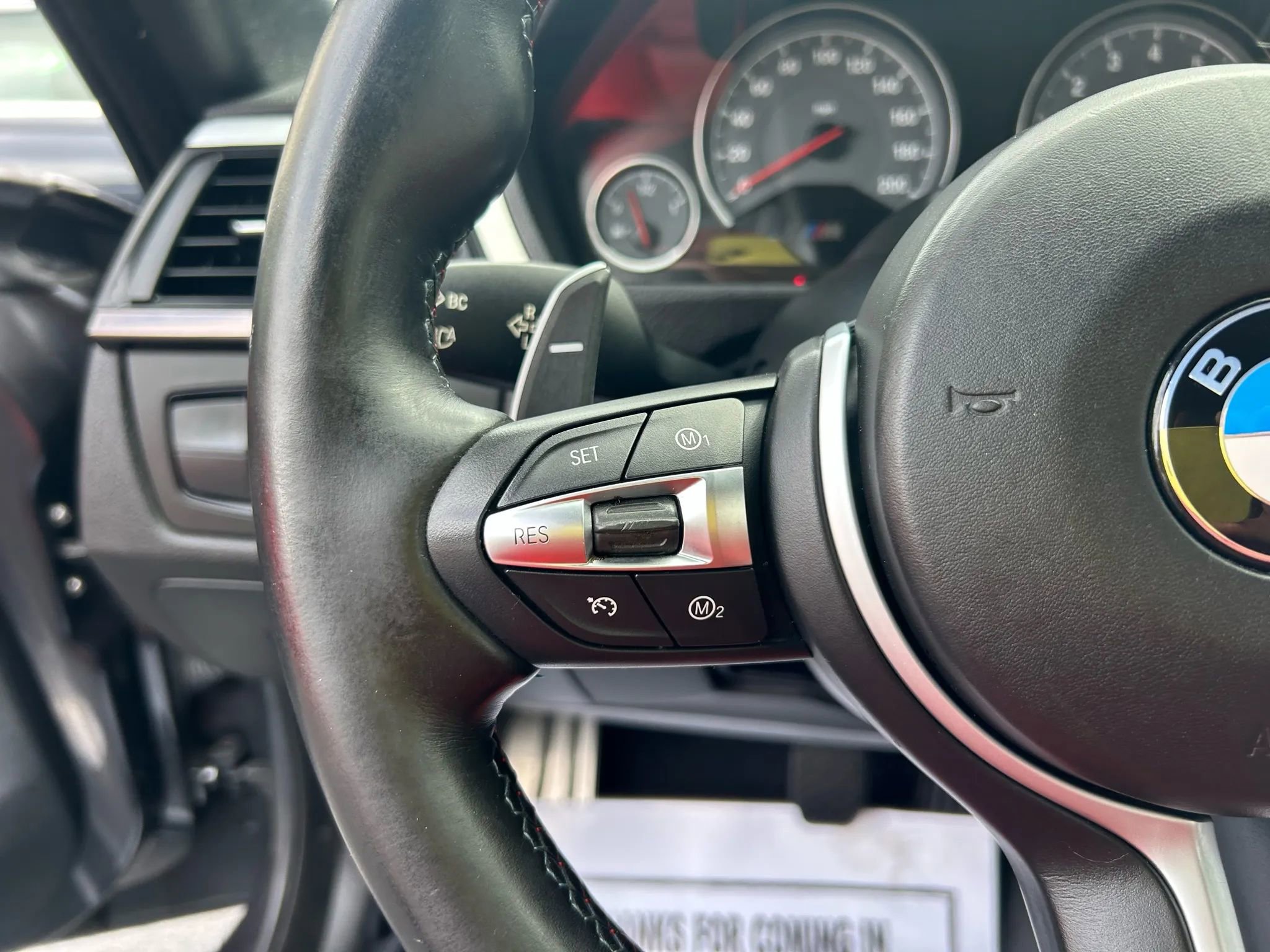 Used 2015 BMW M4 Convertible image 31