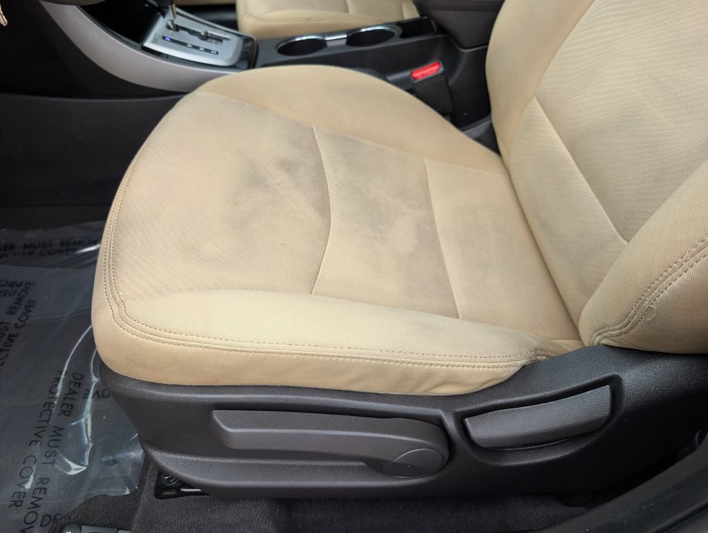 Used 2012 Hyundai Elantra GLS w/ Preferred Pkg 3 FWD image 15
