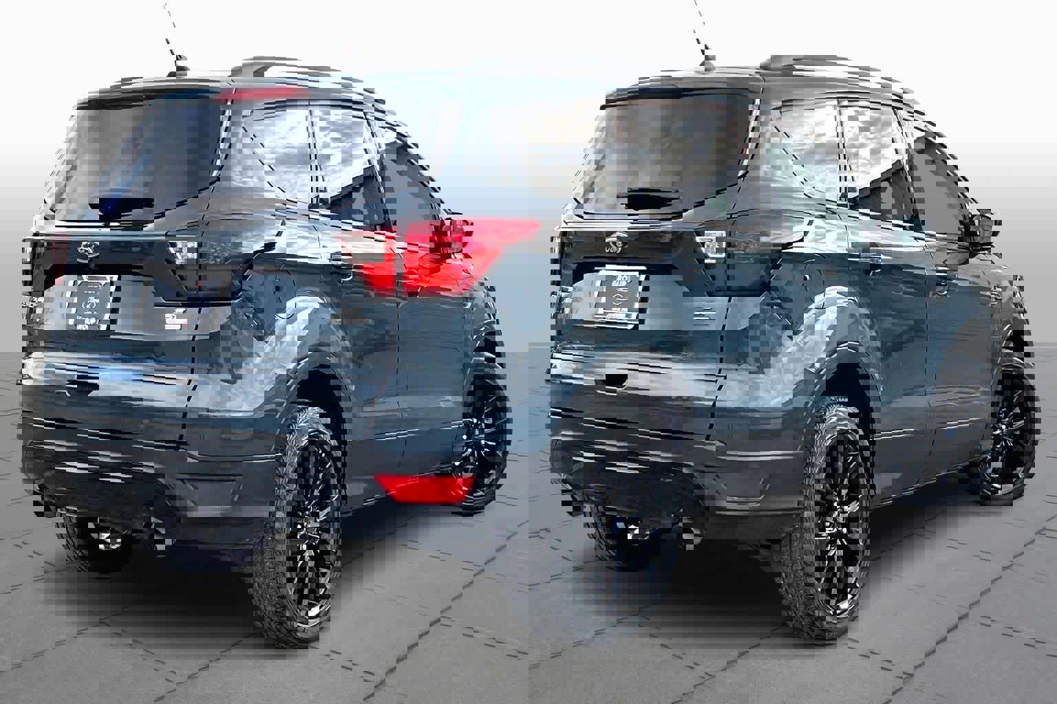 Certified 2019 Ford Escape SE image 13