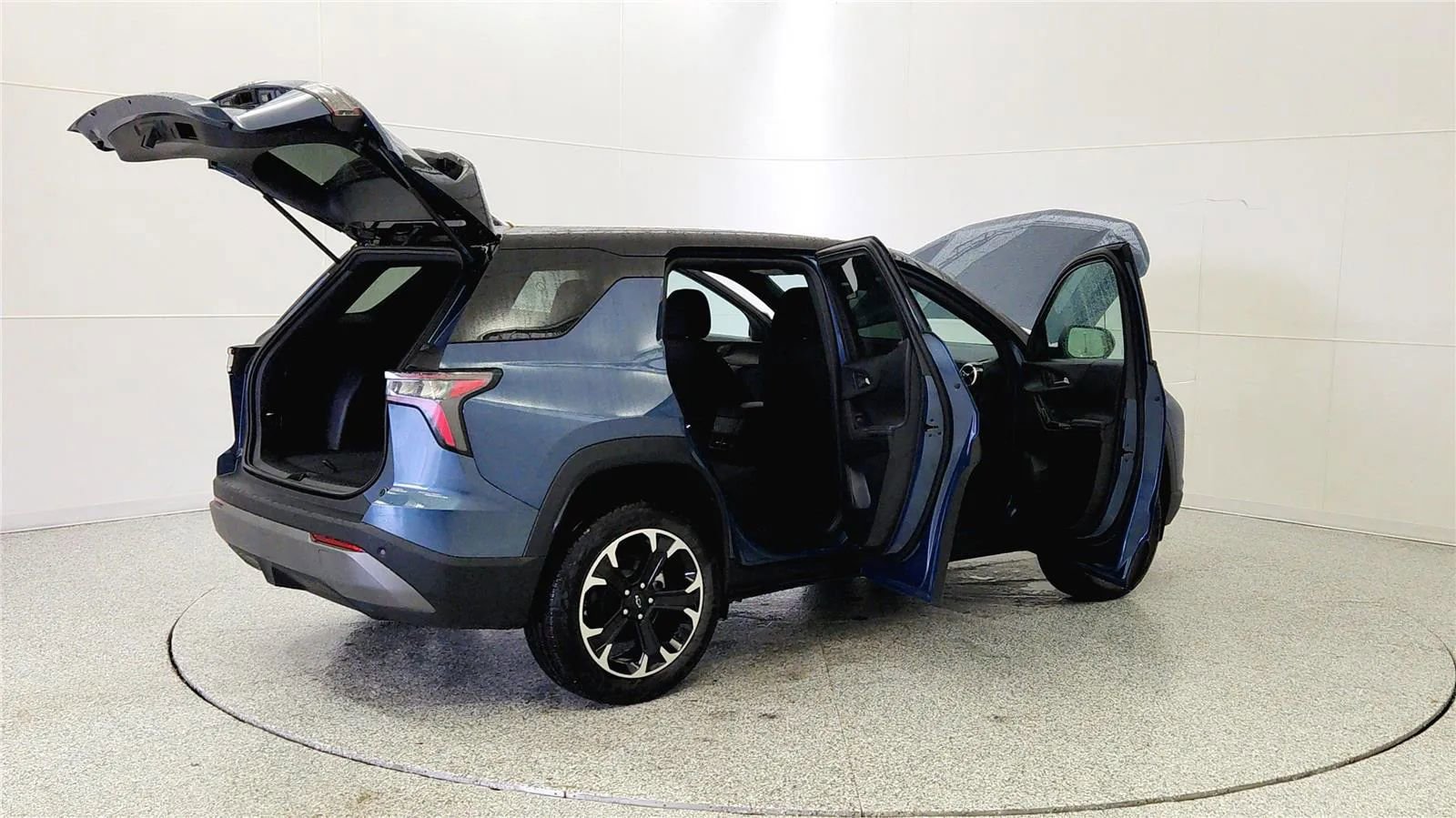 New 2026 Chevrolet Equinox LT image 18