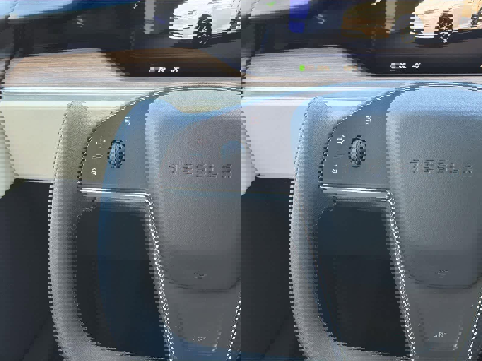 Used 2024 Tesla Model X image 13