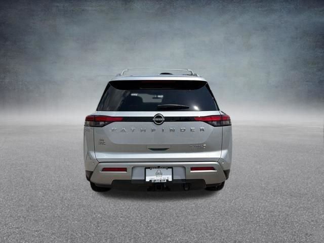 Used 2025 Nissan Pathfinder Platinum w/ Cargo Package AWD/4WD image 8