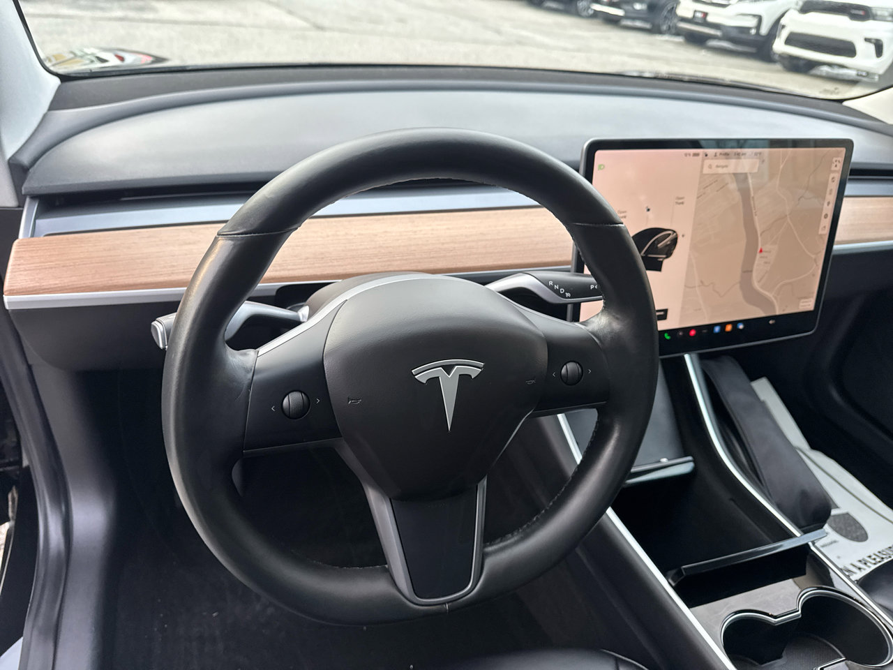 Used 2018 Tesla Model 3 Long Range image 24