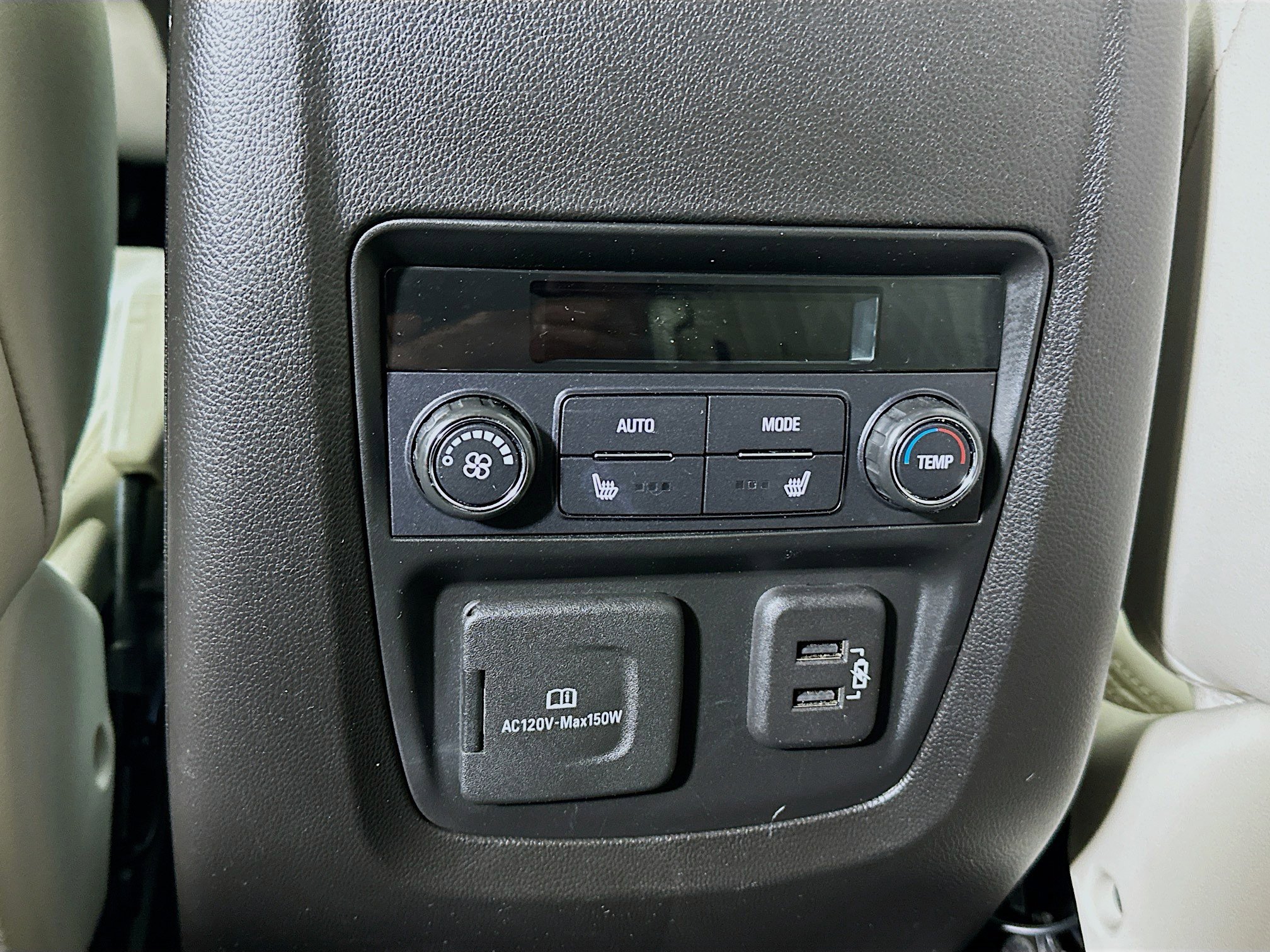 Used 2024 Buick Enclave Avenir w/ Avenir Technology Package AWD/4WD image 26