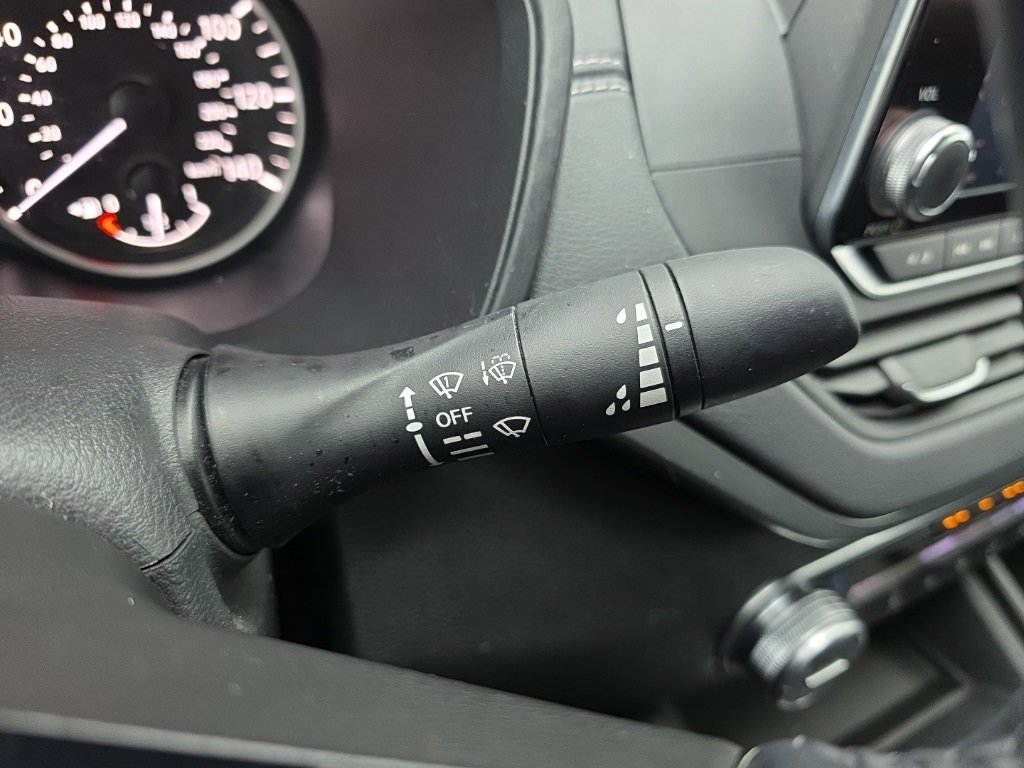 Used 2019 Nissan Altima 2.5 SV image 27