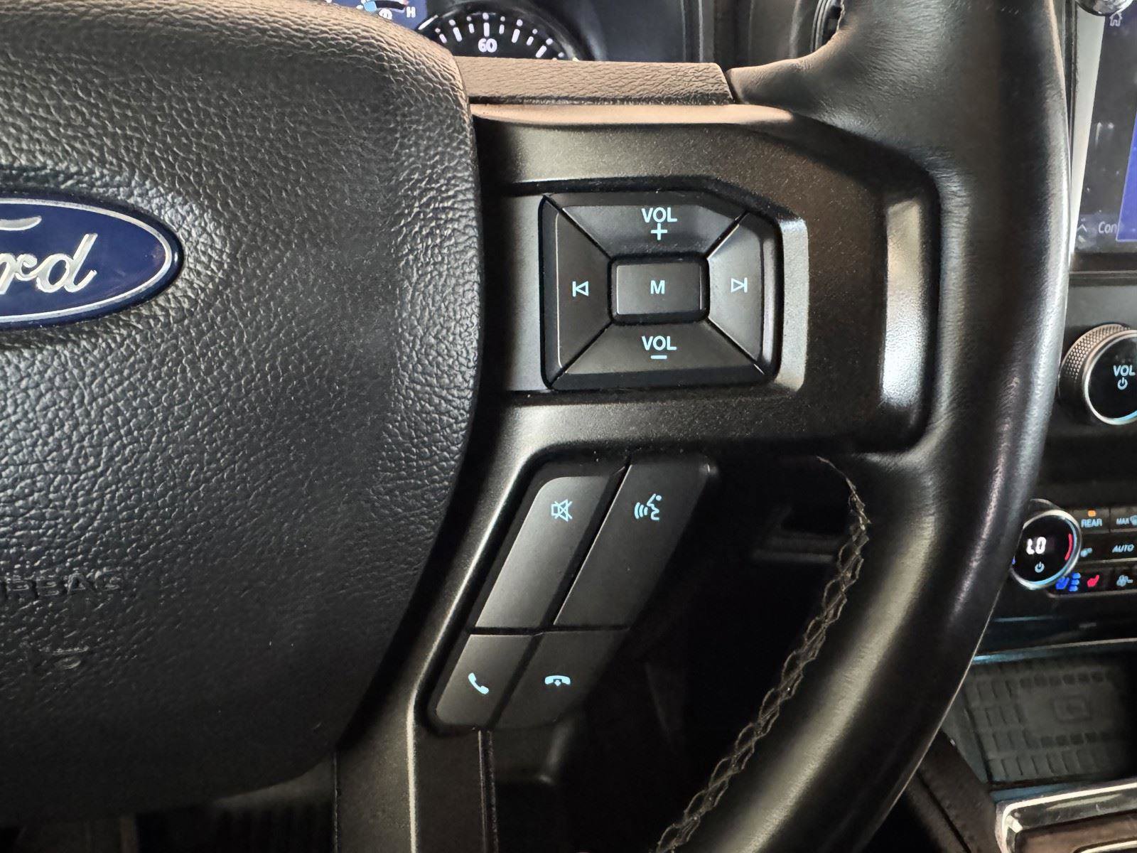 Used 2020 Ford Expedition Limited w/ Equipment Group 301A image 20