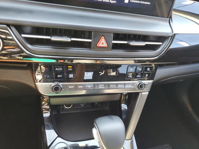 Certified 2025 Kia Seltos S FWD image 33