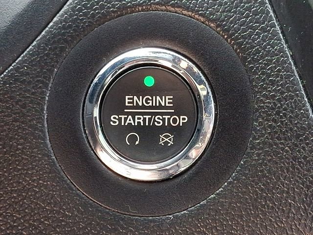 Used 2017 Ford Explorer XLT w/ Equipment Group 202A image 23