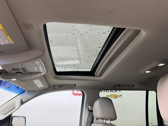 Used 2019 Chevrolet Suburban Premier w/ Max Trailering Package AWD/4WD image 23