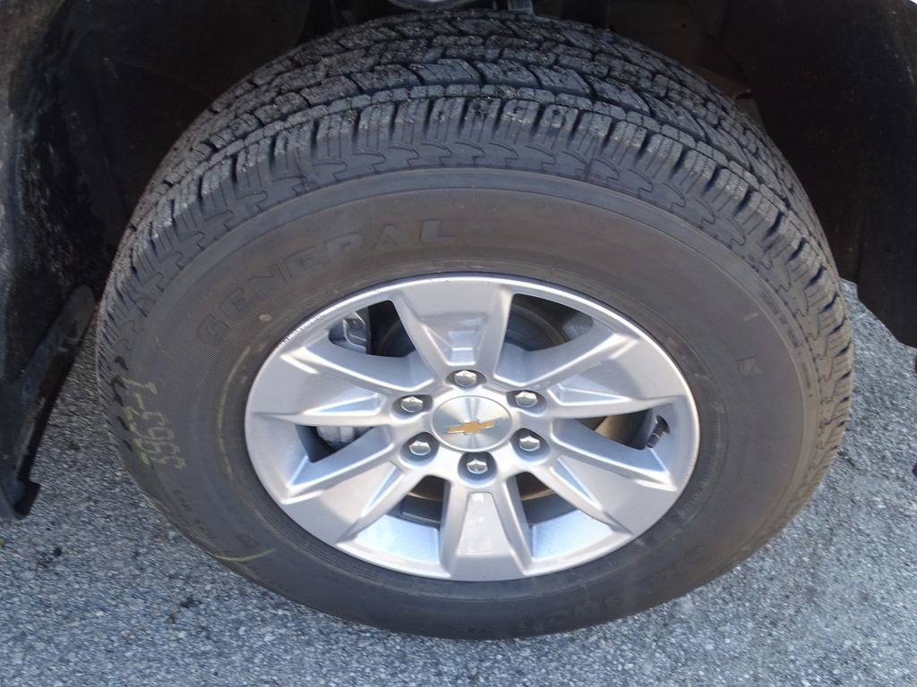 Used 2024 Chevrolet Silverado 1500 Custom w/ Turbomax Blackout Package image 14