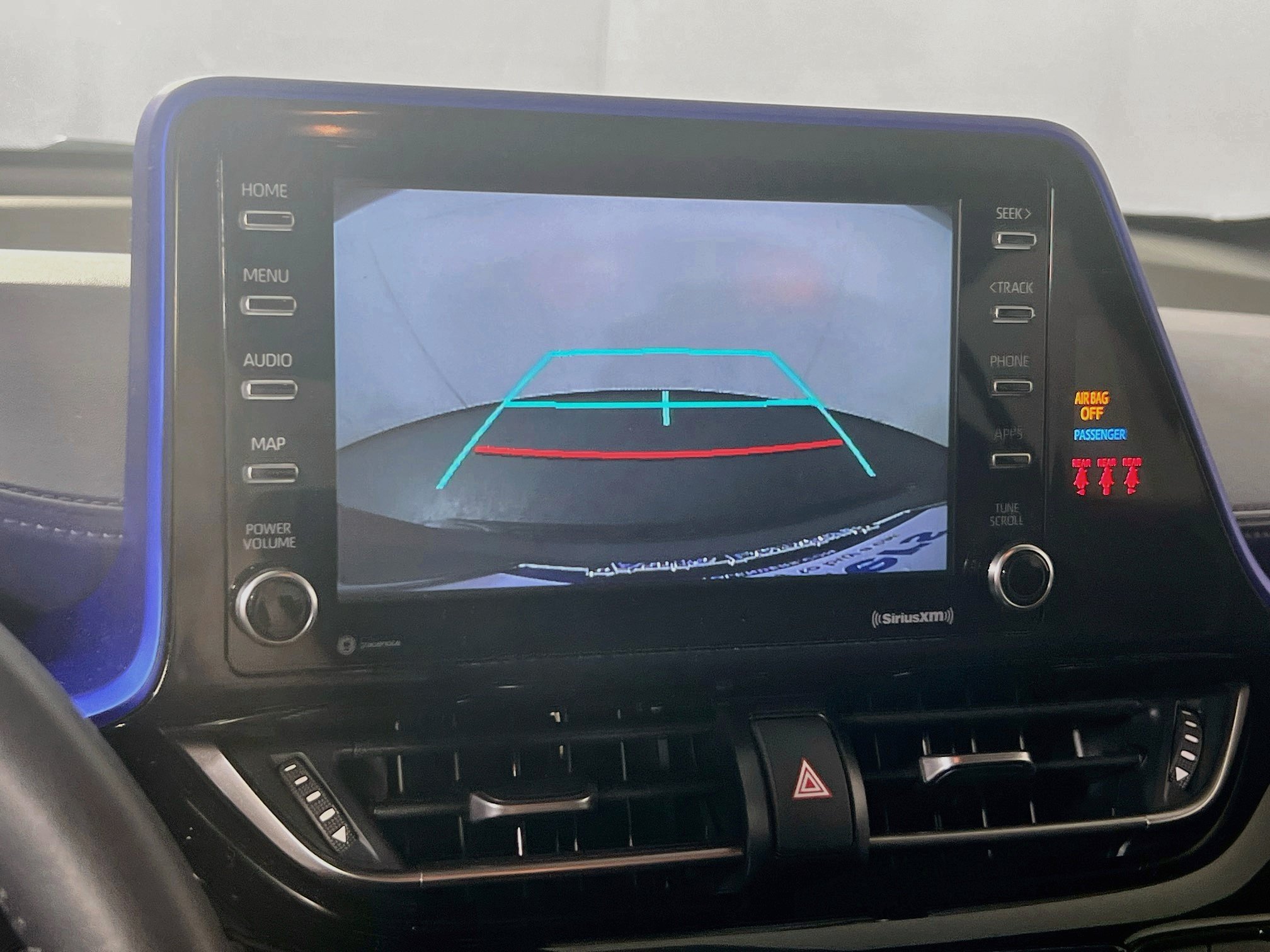 Used 2021 Toyota C-HR XLE FWD image 13