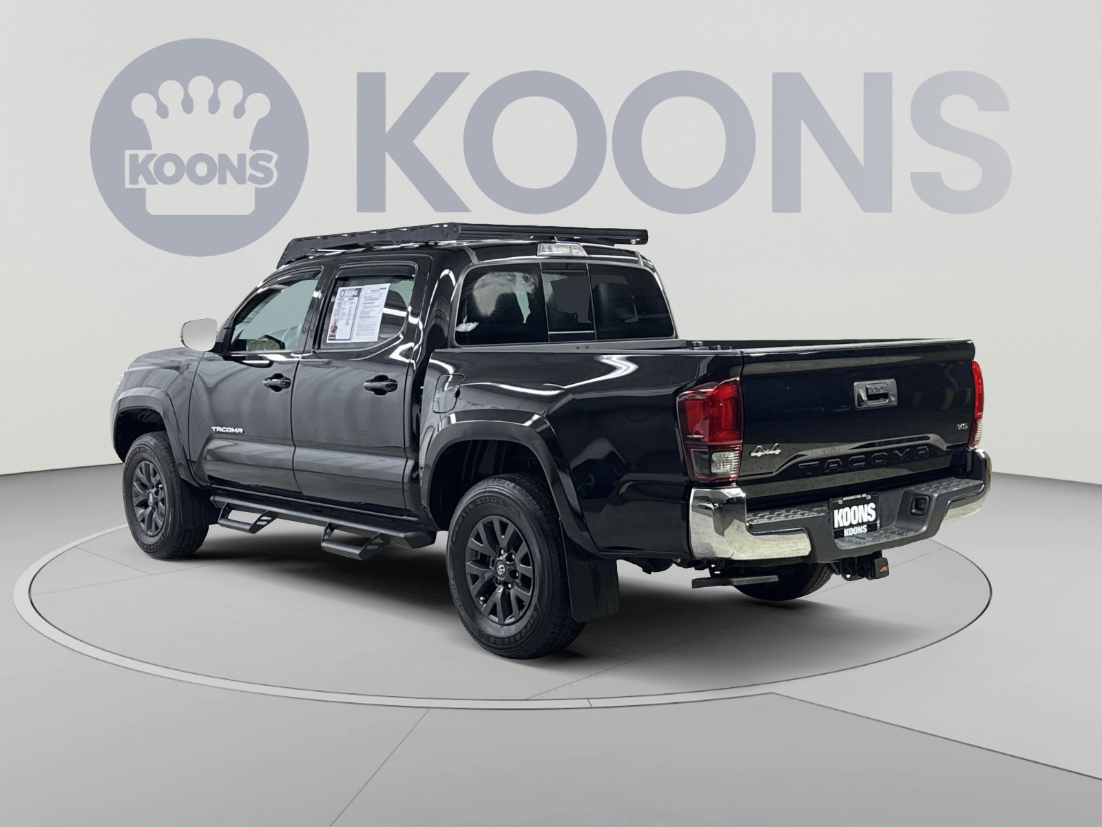 Used 2023 Toyota Tacoma SR5 AWD/4WD image 18