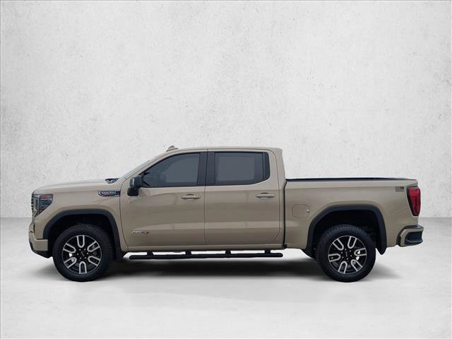 Used 2023 GMC Sierra 1500 AT4 w/ AT4 Preferred Package AWD/4WD image 9