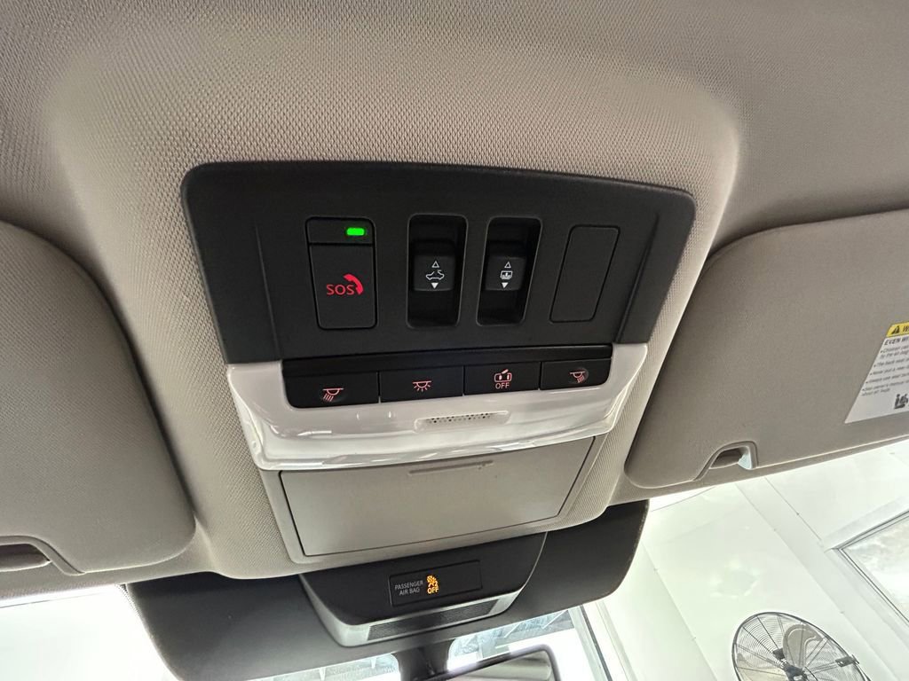 Used 2024 Nissan Pathfinder SL w/ SL Premium Package image 41