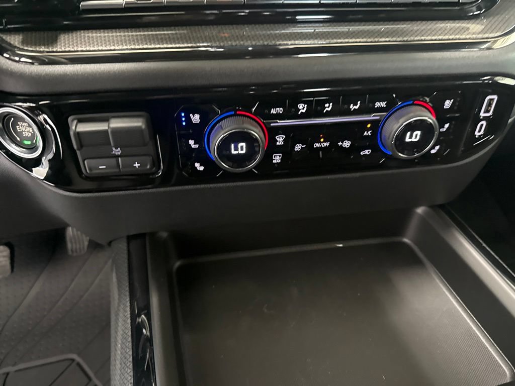 New 2026 Chevrolet Silverado 2500 ZR2 w/ LPO, Dark Essentials Package AWD/4WD image 15