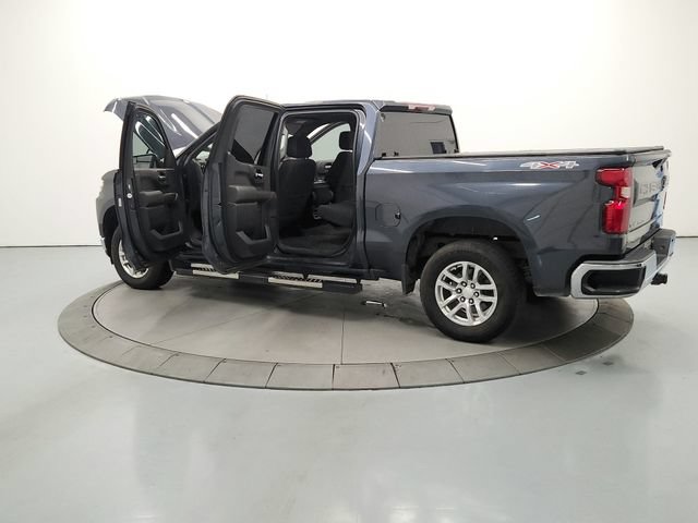 Used 2021 Chevrolet Silverado 1500 LT AWD/4WD image 14