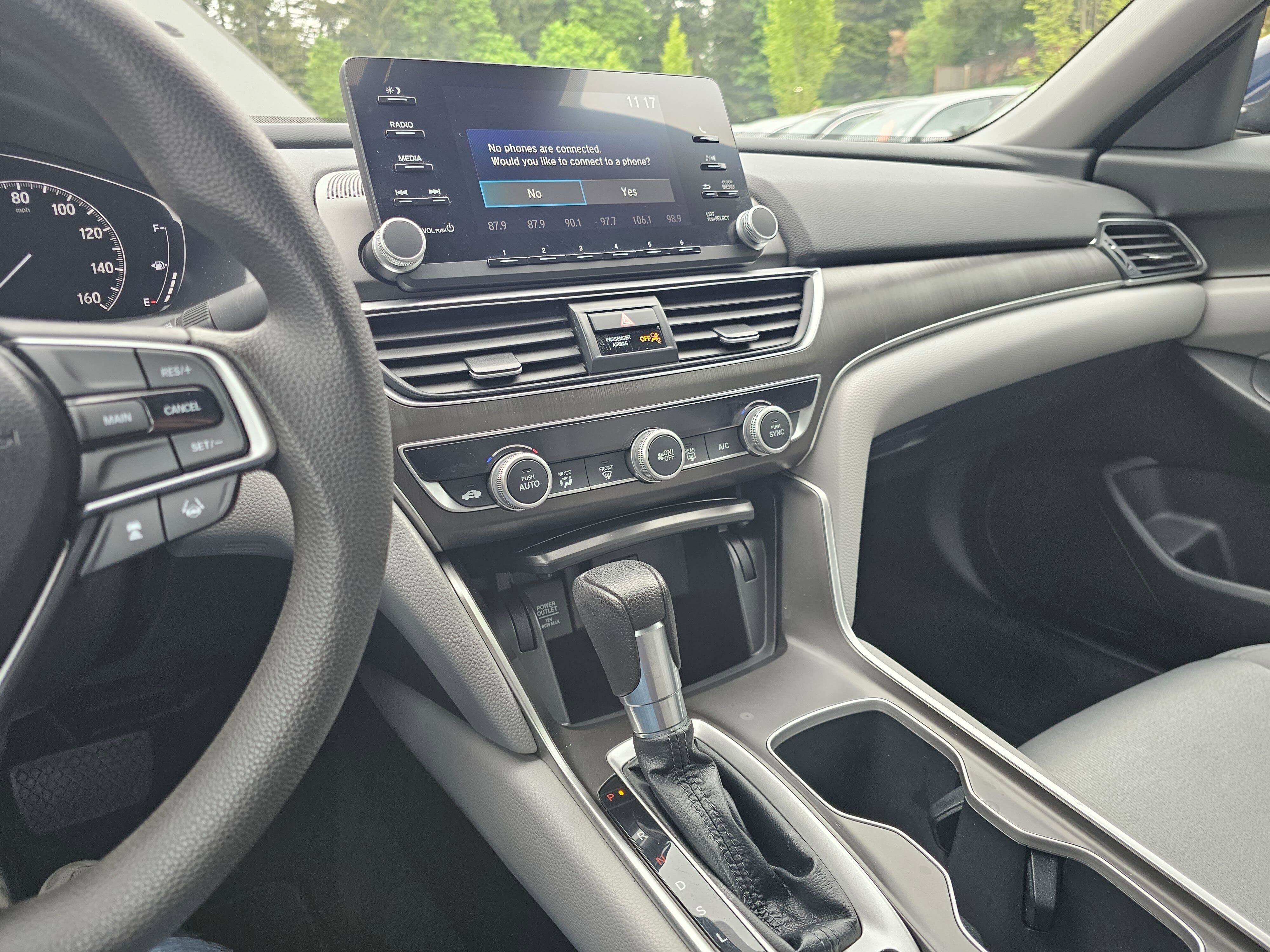 Used 2019 Honda Accord LX image 28