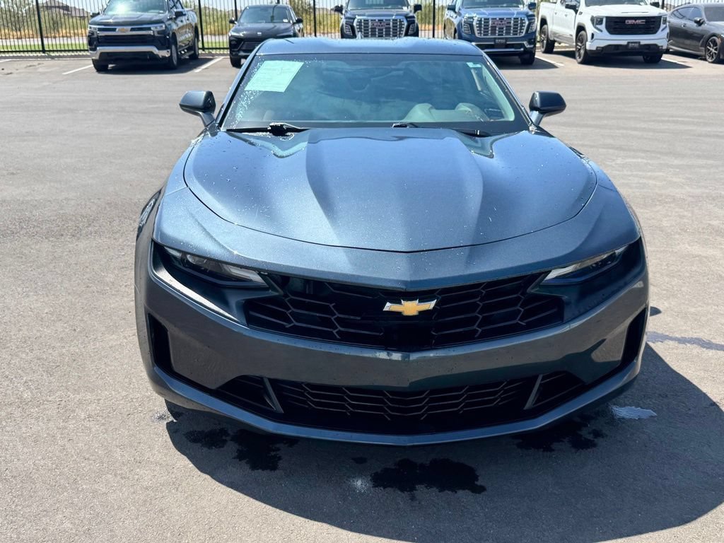 Used 2019 Chevrolet Camaro LT w/ Technology Package RWD image 9