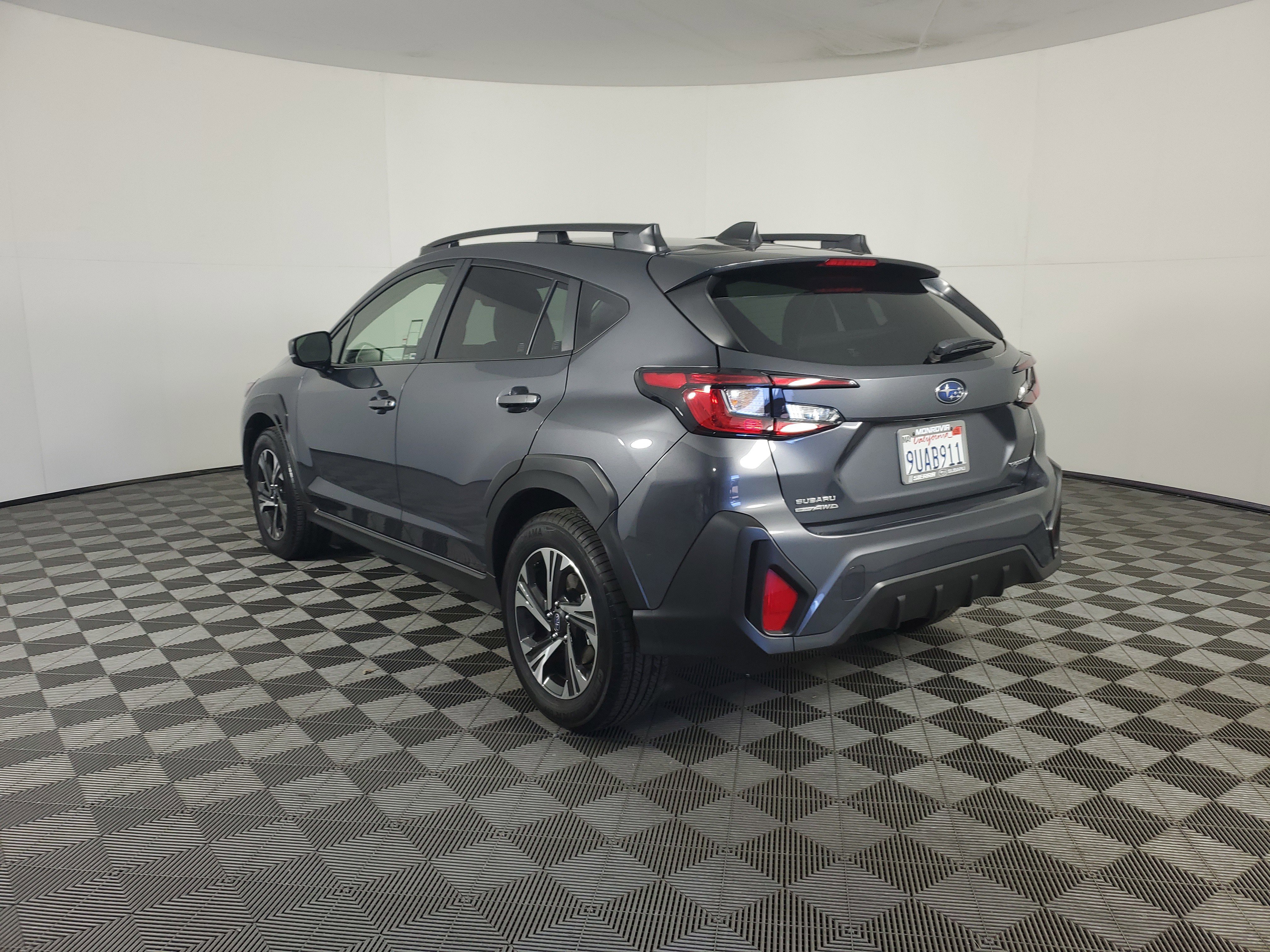 Used 2025 Subaru Crosstrek 2.5i Premium image 6